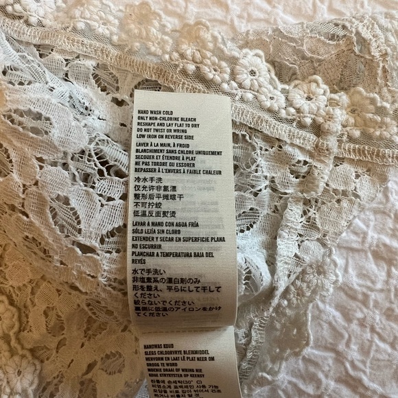 Abercrombie & Fitch Lace Tank Top - Picture 7 of 8